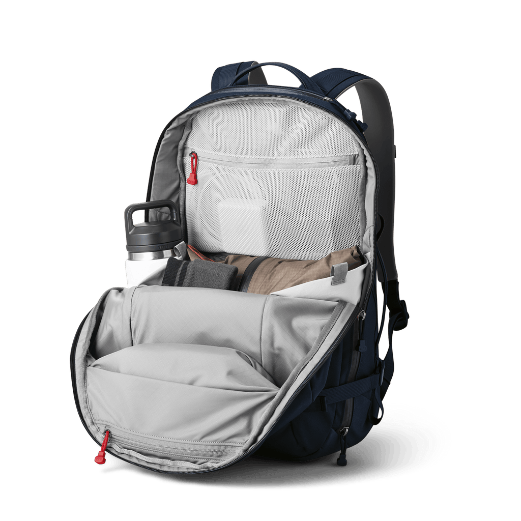 YETI x Oracle Red Bull Racing Crossroads® 27L Carry On Backpack