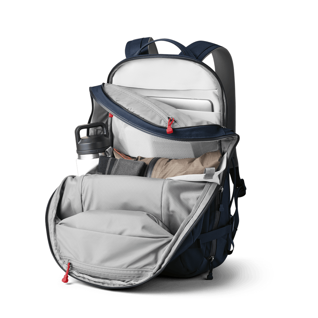 YETI x Oracle Red Bull Racing Crossroads® 27L Carry On Backpack