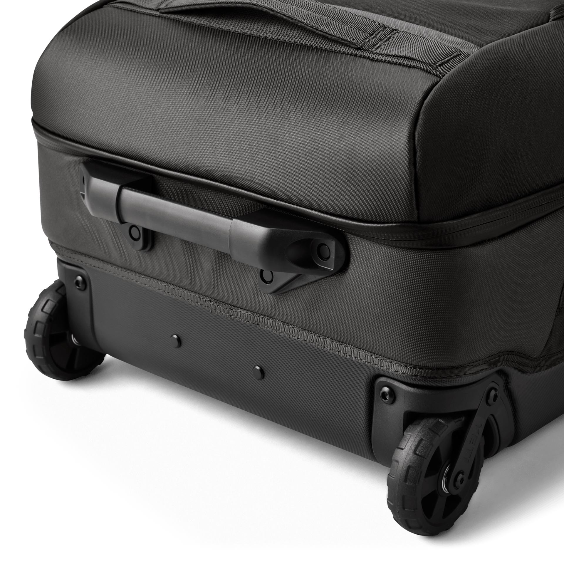 Crossroads® 73L/29" Checked Luggage
