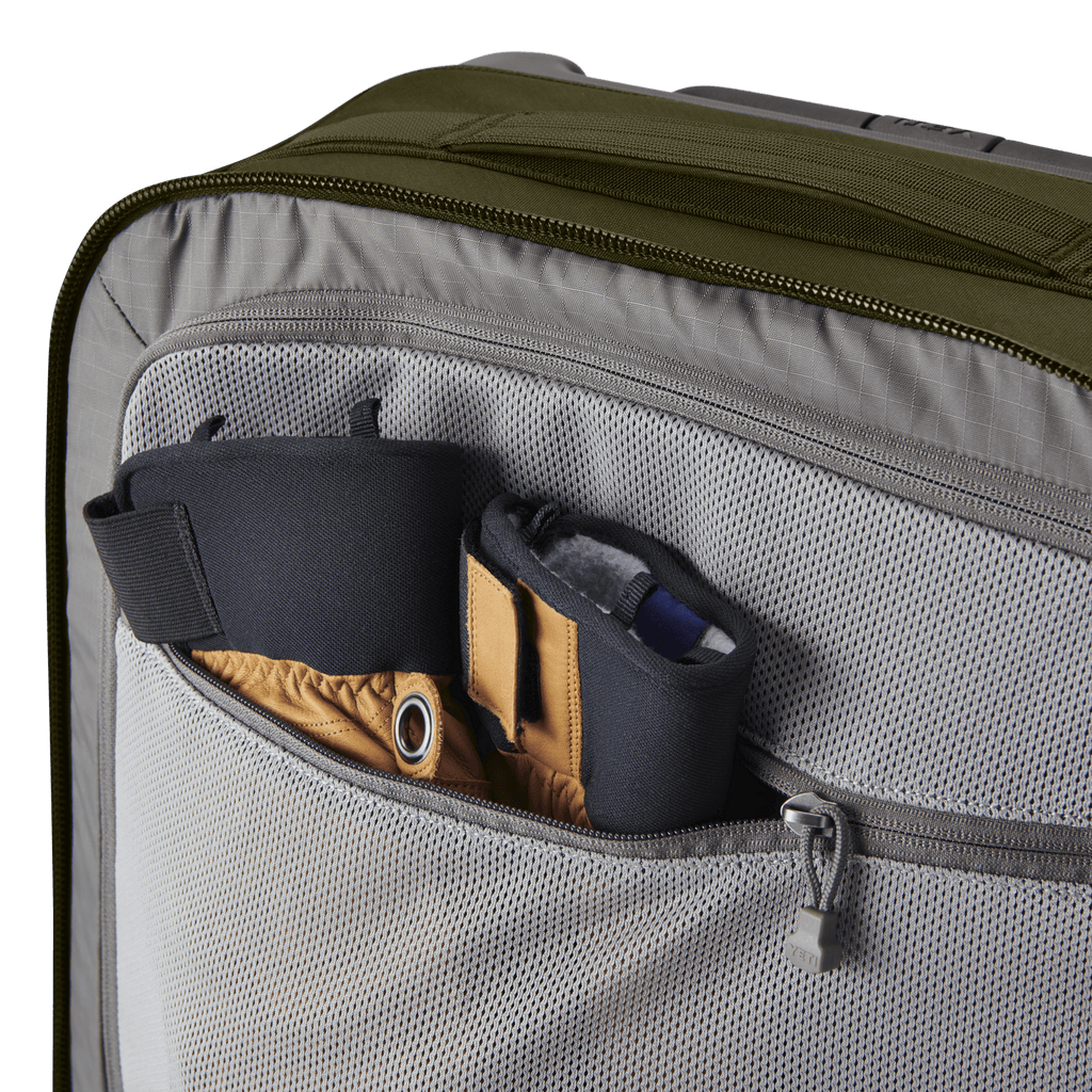 Crossroads® 73L/29" Checked Luggage