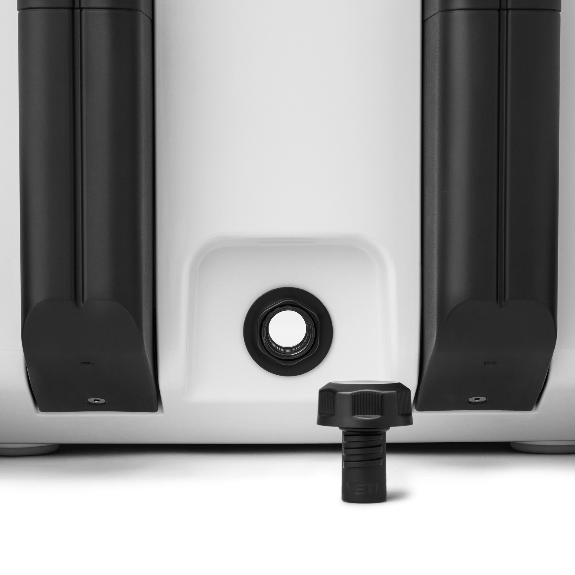Roadie® 32 Wheeled Cooler